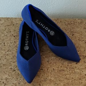 Rothy's Cobalt Points sz 7 EUC